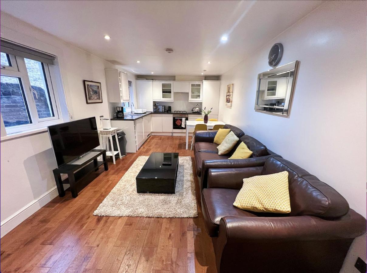 Lovely 2 Bedroom Garden Flat In London Exterior foto